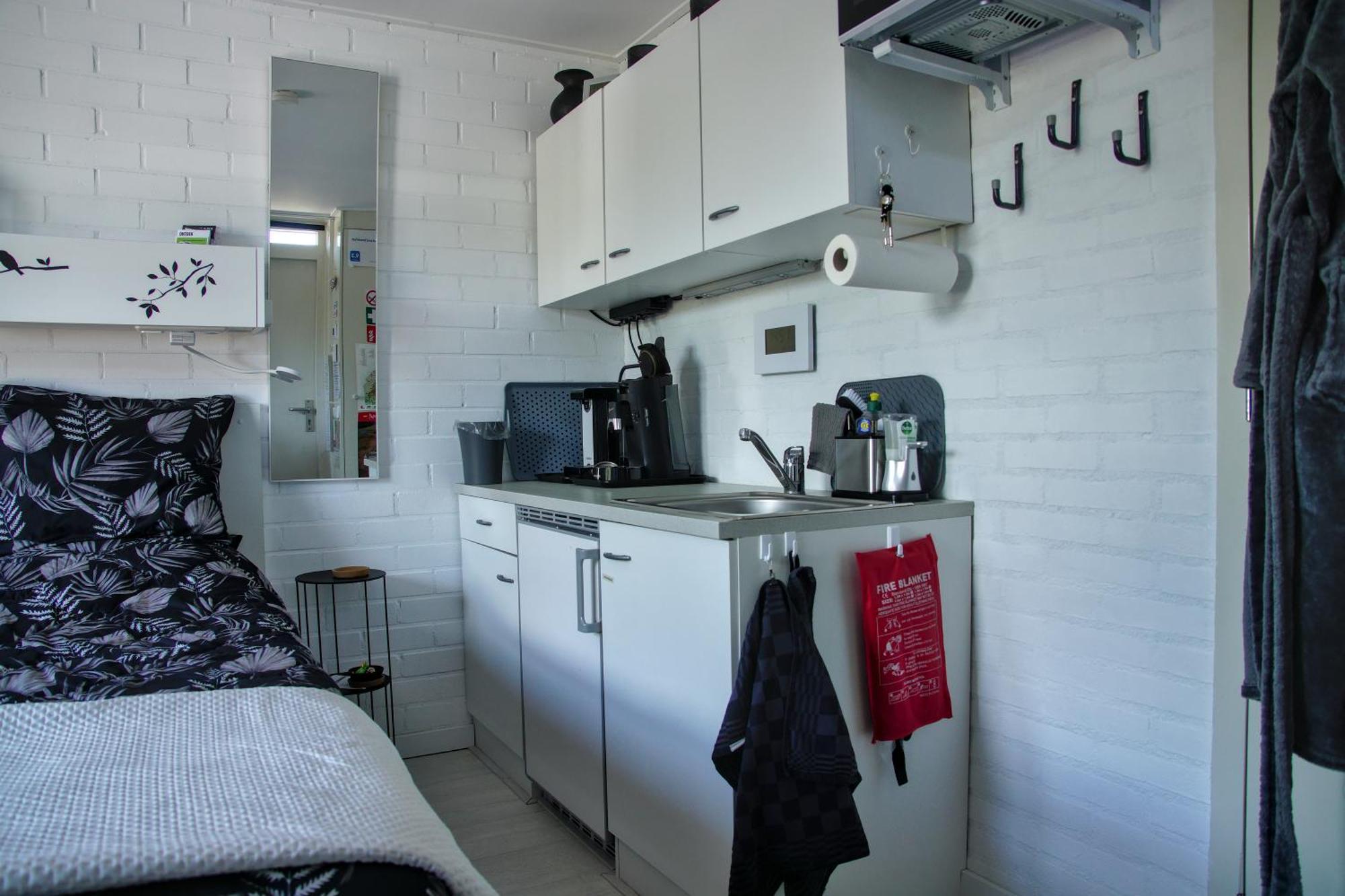 Emmen Bed And Breakfast Bagian luar foto