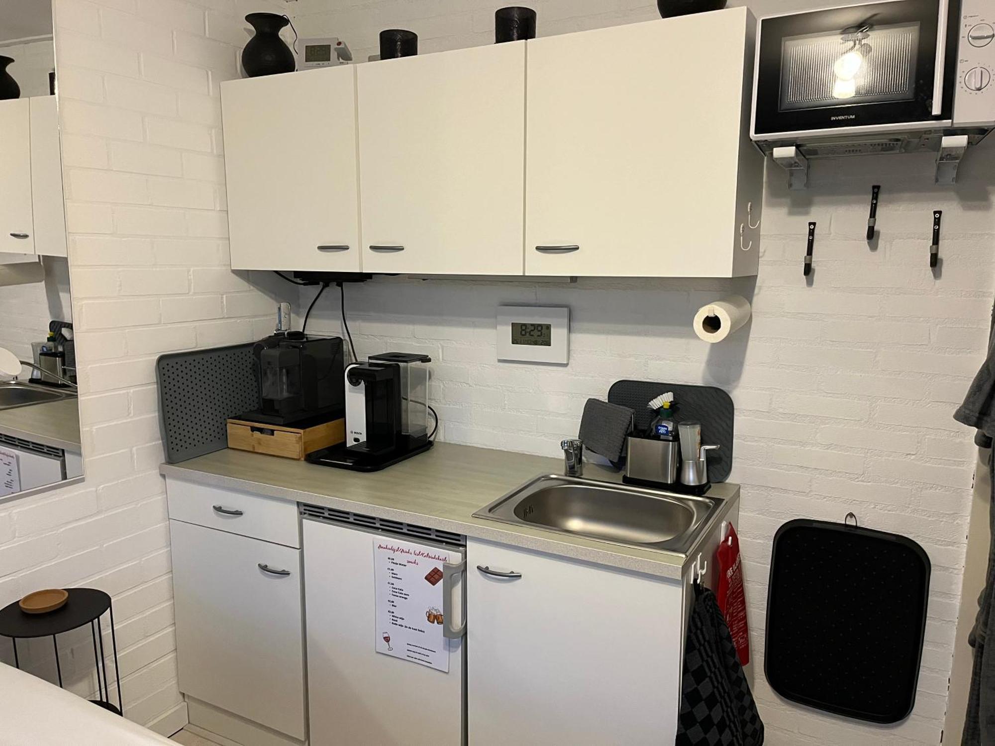 Emmen Bed And Breakfast Bagian luar foto